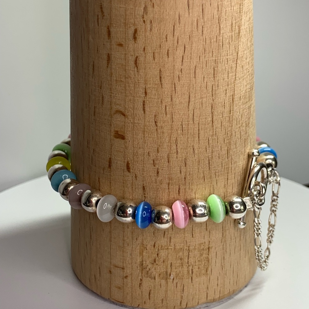 Silpada Rare HTF Sterling Silver Pastel Beaded Toggle Bracelet w/Safety Chain - Picture 2 of 16